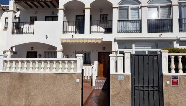 Resale - Townhouse - Orihuela Costa - Punta Prima