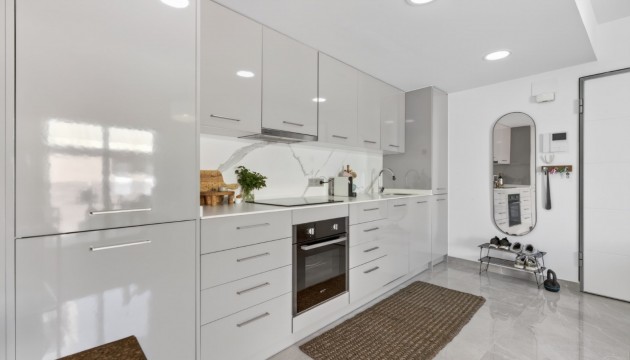 Begagnad - Lägenhet - Torrevieja - Playa de los Locos