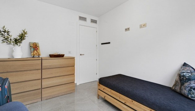 Begagnad - Lägenhet - Torrevieja - Playa de los Locos