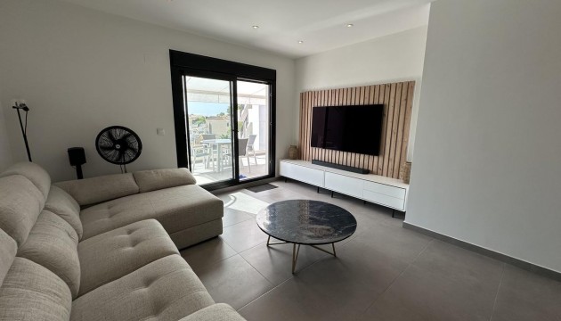 Resale - Apartment - Orihuela Costa - Villamartín