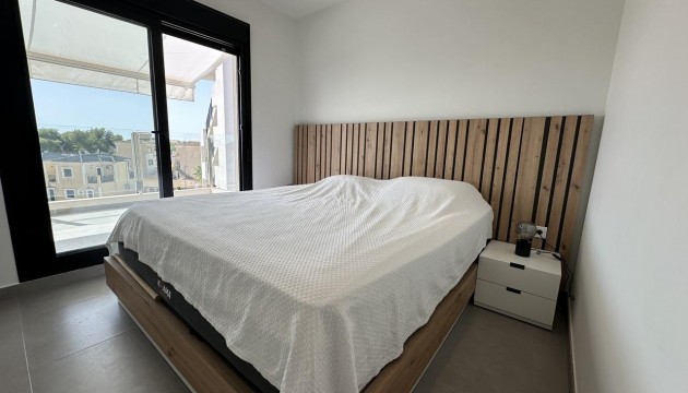 Resale - Apartment - Orihuela Costa - Villamartín