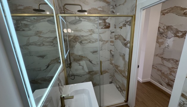 Herverkoop - Apartment - Orihuela Costa - Punta Prima