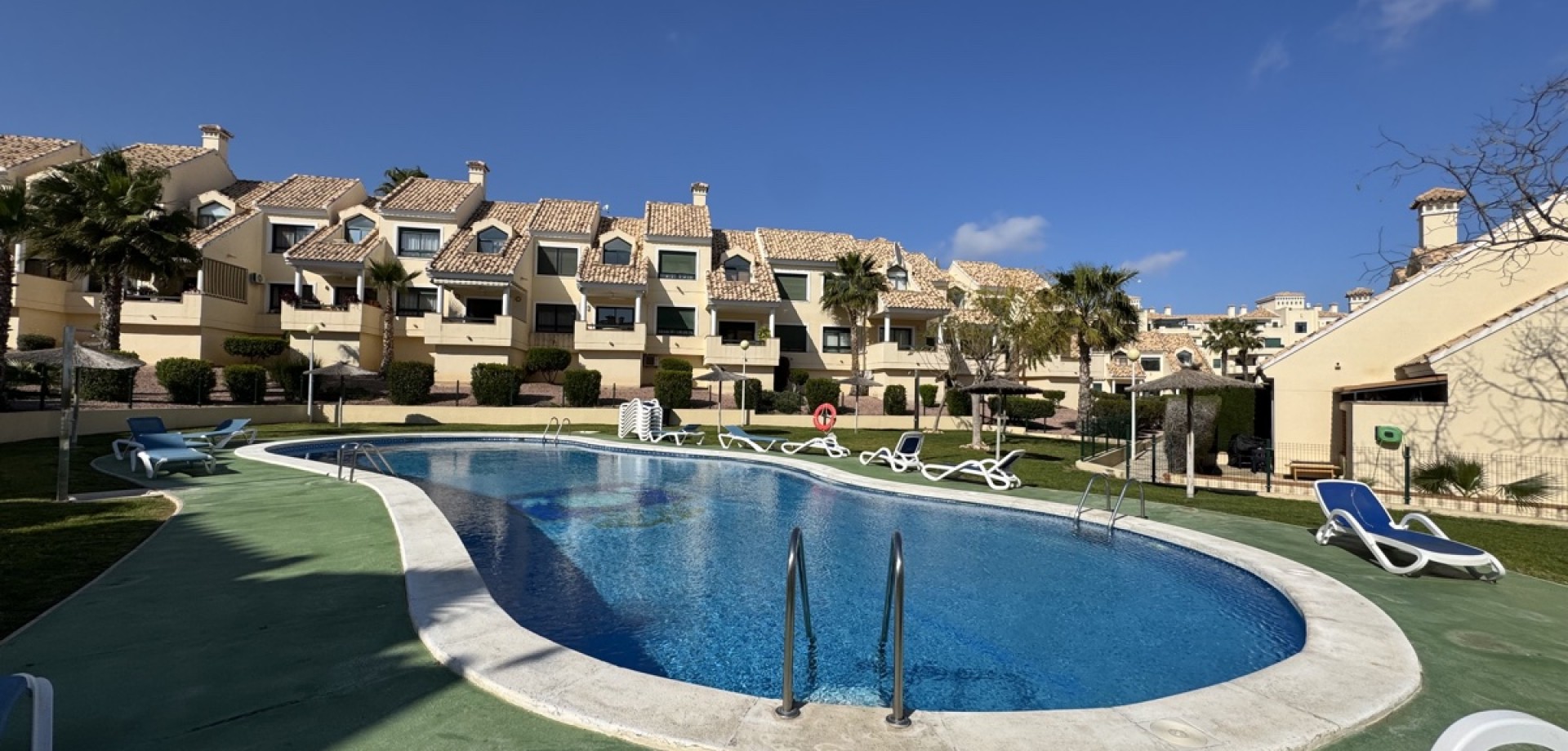 Apartment in Dehesa de Campoamor - view 1