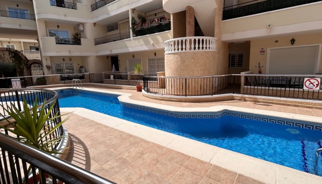 Herverkoop - Apartment - Jacarilla