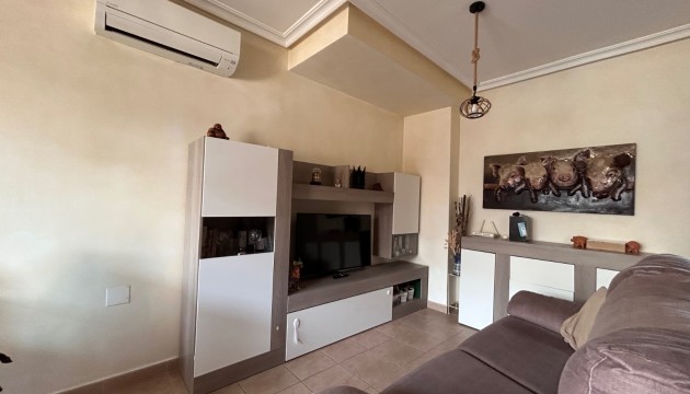 Herverkoop - Apartment - Jacarilla