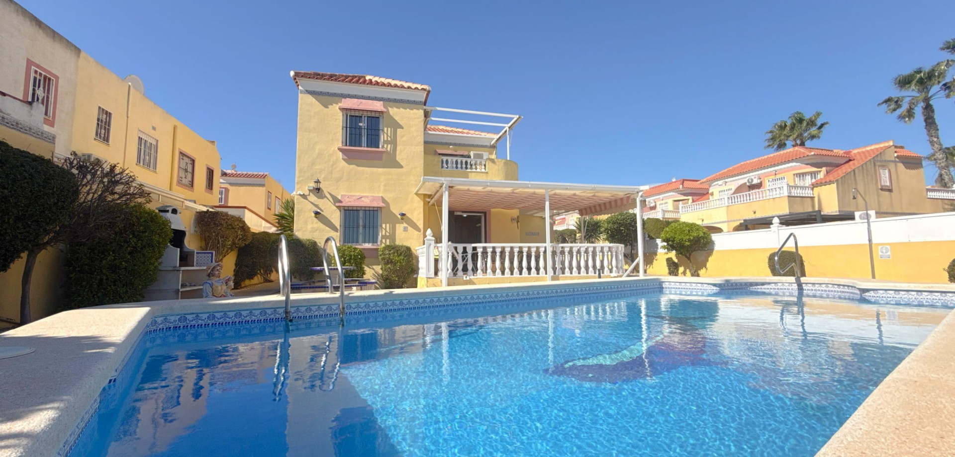 House in Cabo Roig - view 1