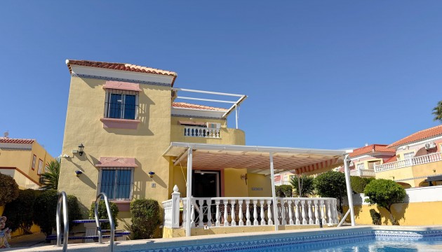 Begagnad - Fristående Villa - Orihuela Costa - Cabo Roig