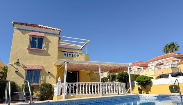 Begagnad - Fristående Villa - Orihuela Costa - Cabo Roig