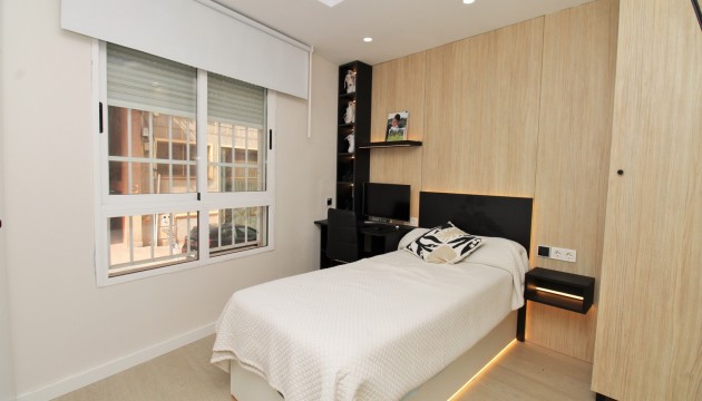 Reventa - Apartamento - Torrevieja