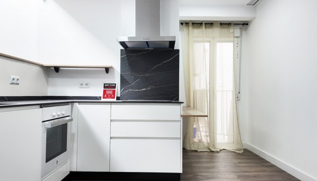 Videresalg - Tosidig - Alicante