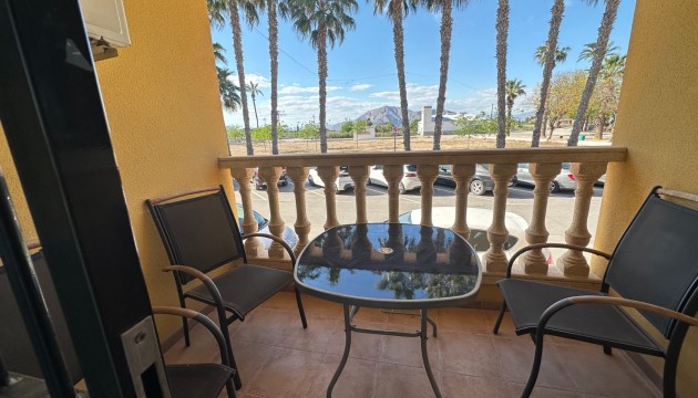 Resale - Apartment - Jacarilla