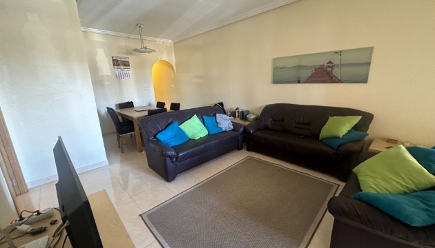 Resale - Apartment - Jacarilla