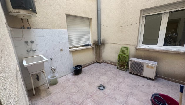 Resale - Apartment - Jacarilla