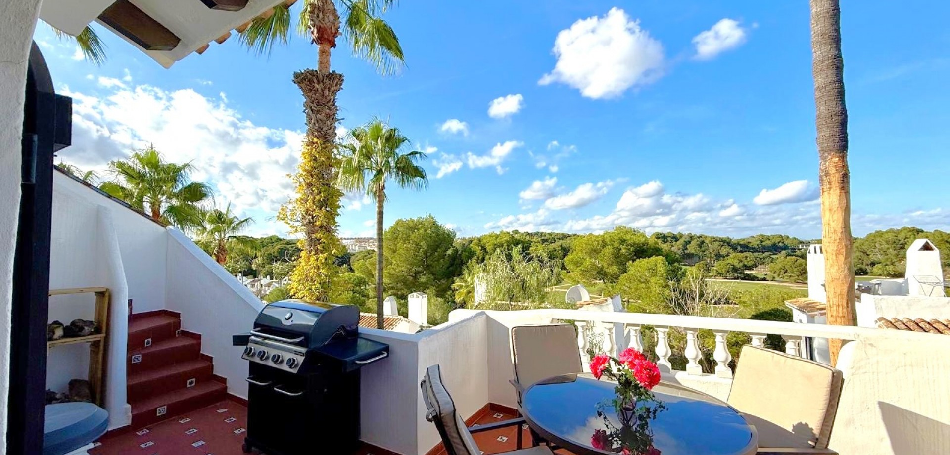 House in Villamartin - Image 3