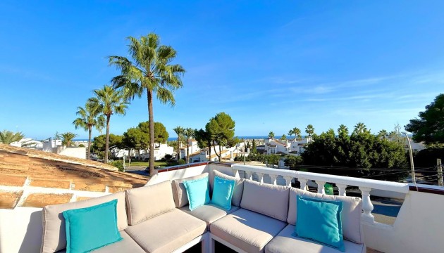 Reventa - Chalet Independiente - Orihuela Costa - Villamartín