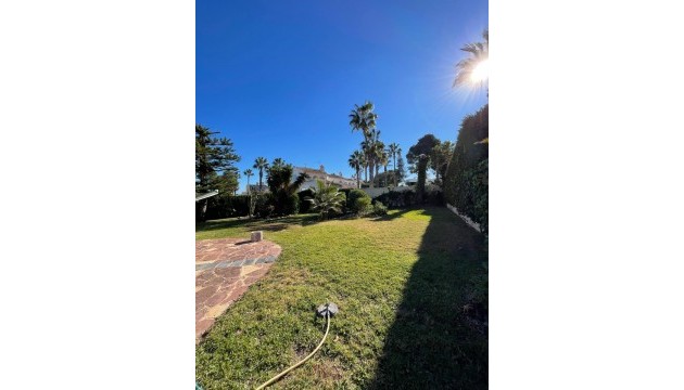 Resale - Detached Villa - Orihuela Costa - Villamartín