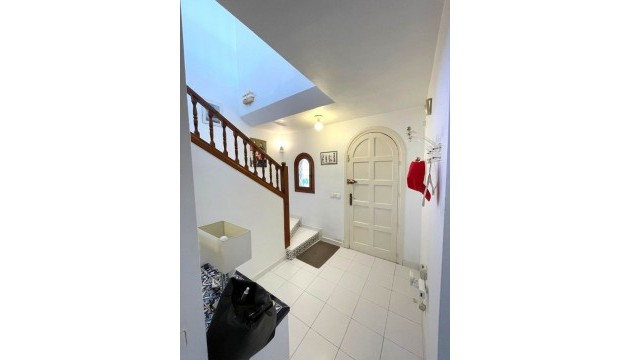 Resale - Detached Villa - Orihuela Costa - Villamartín