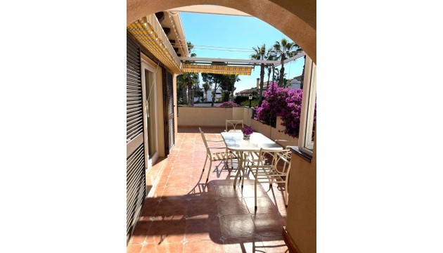 Resale - Detached Villa - Orihuela Costa - Villamartín
