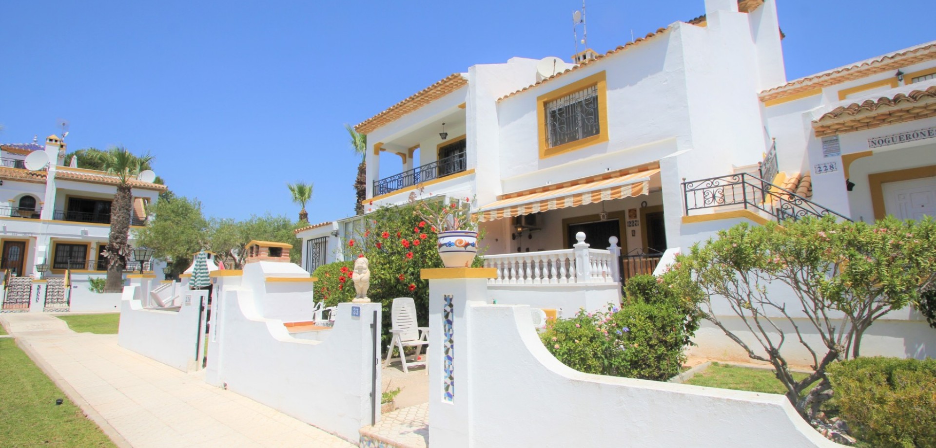 House in Villamartin - view 1