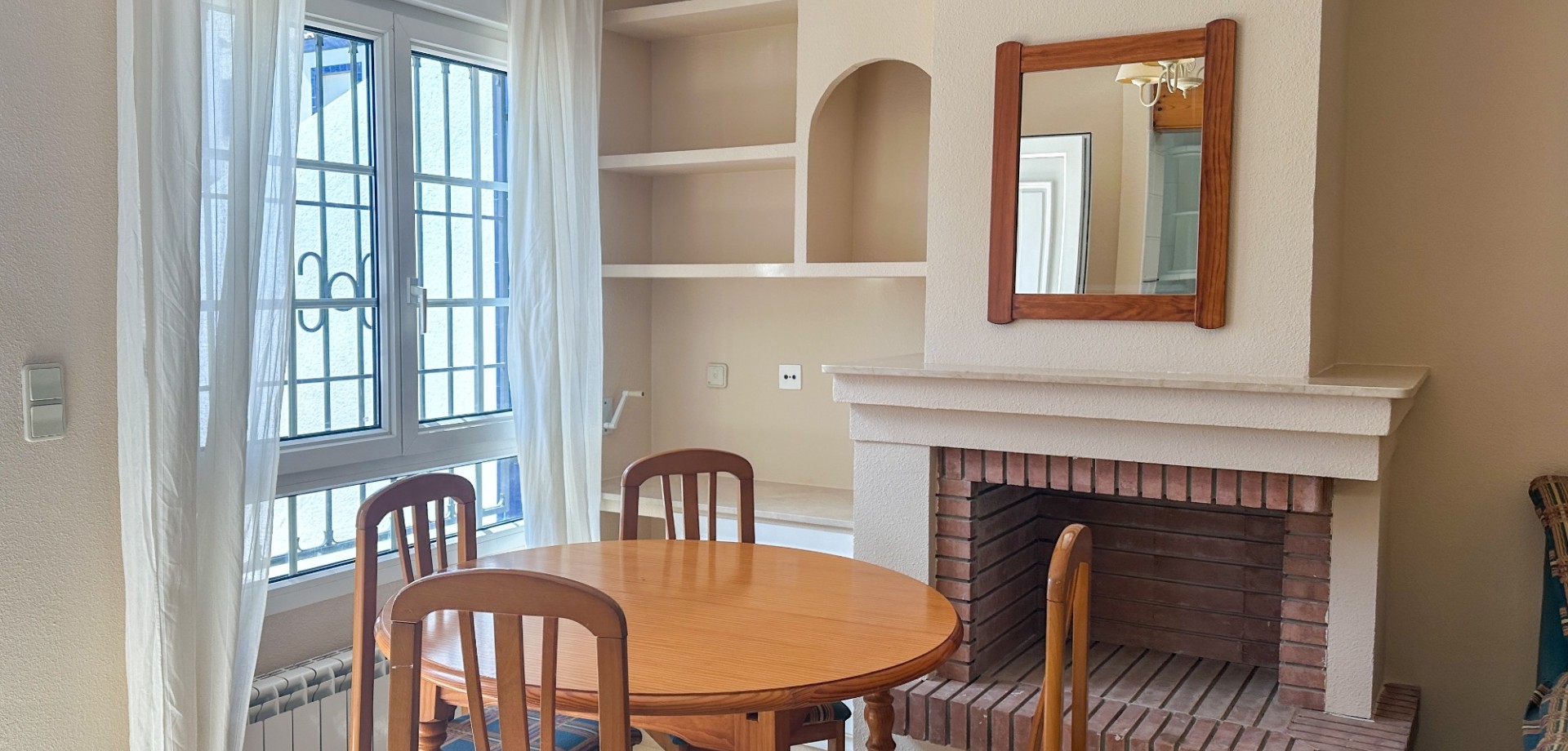 House in Los Dolses - Image 4