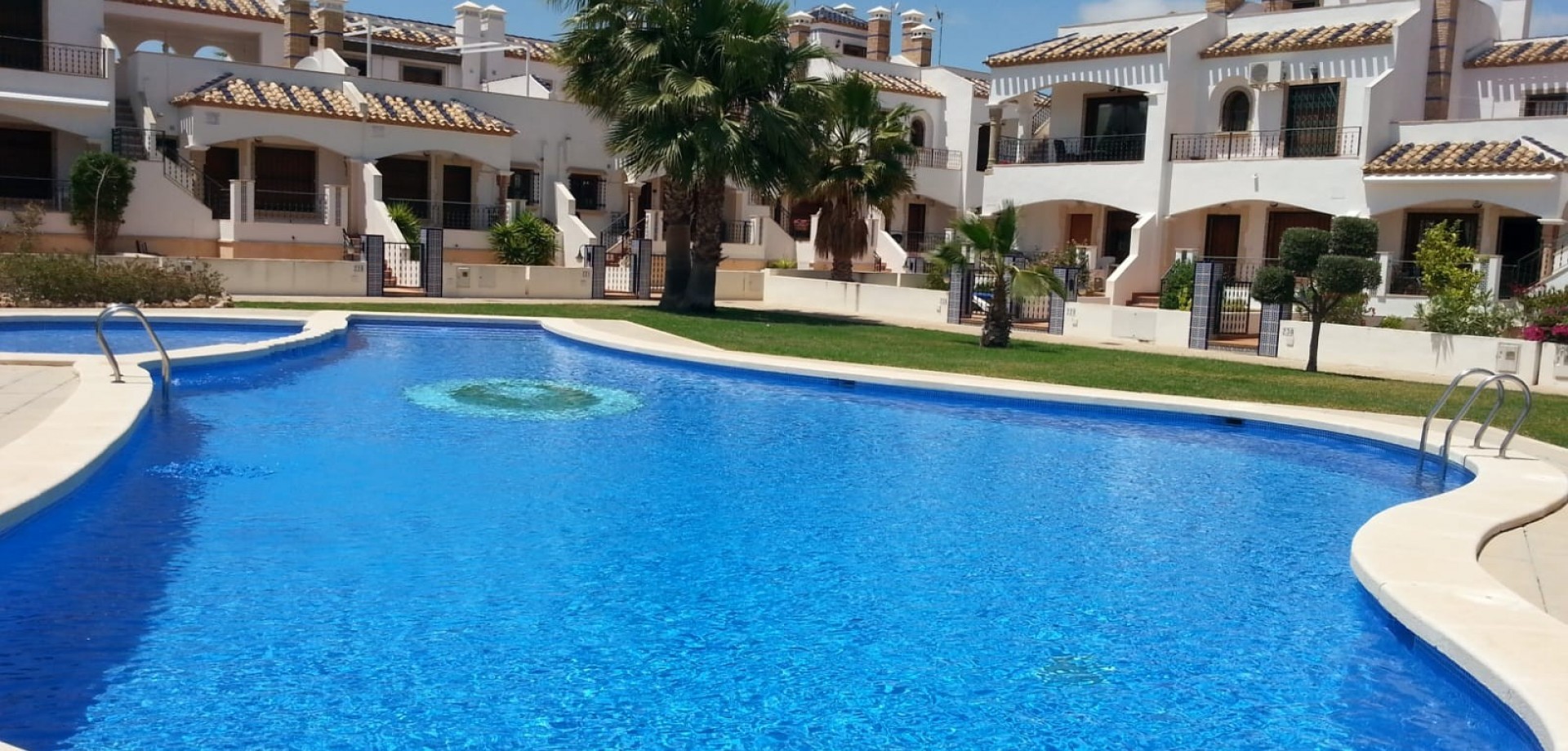 Apartment in Villamartin - view 1