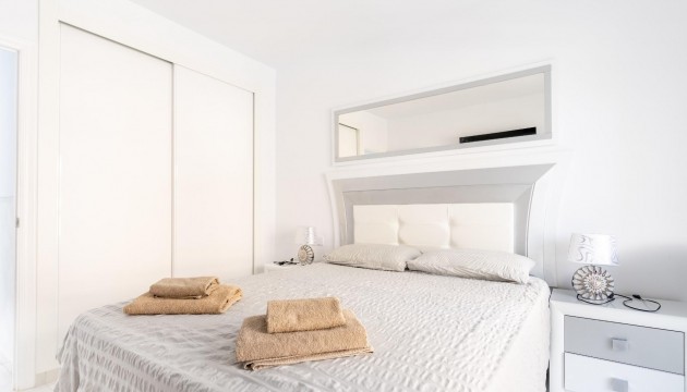 Herverkoop - Herenhuis - Torrevieja - Punta Prima