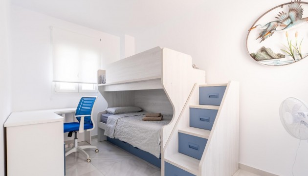 Herverkoop - Herenhuis - Torrevieja - Punta Prima