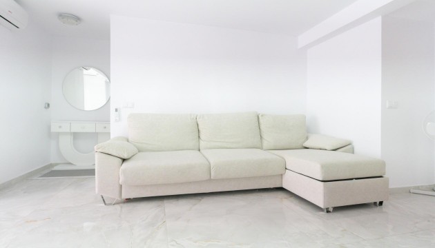 Herverkoop - Herenhuis - Torrevieja - Punta Prima