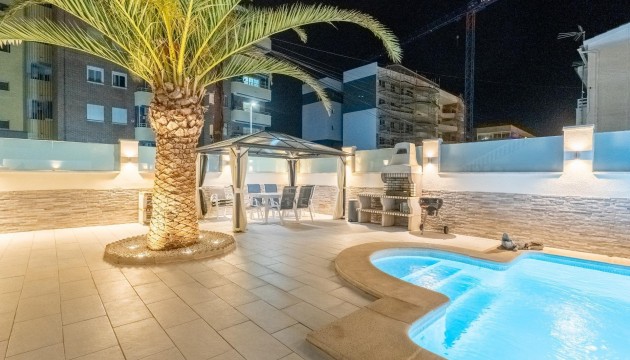 Herverkoop - Herenhuis - Torrevieja - Punta Prima