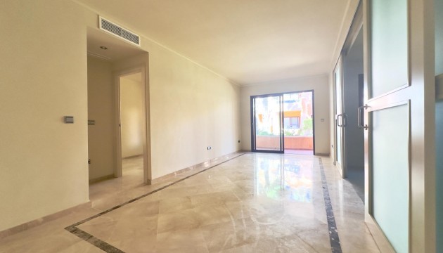 Перепродажа - Квартира - Los Alcazares - Punta Calera