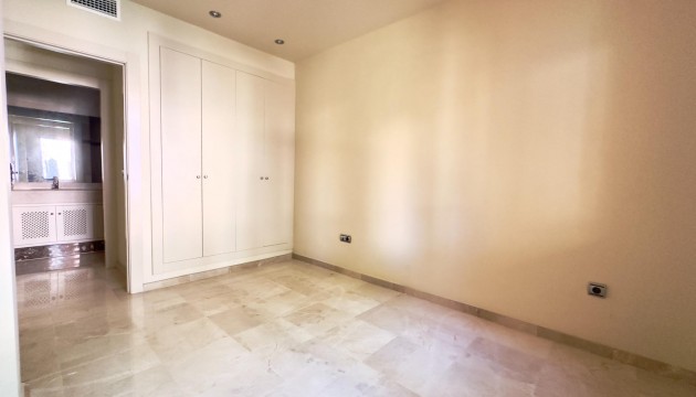 Перепродажа - Квартира - Los Alcazares - Punta Calera