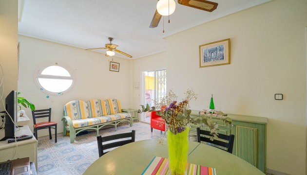 Herverkoop - Apartment - Orihuela Costa - Punta Prima