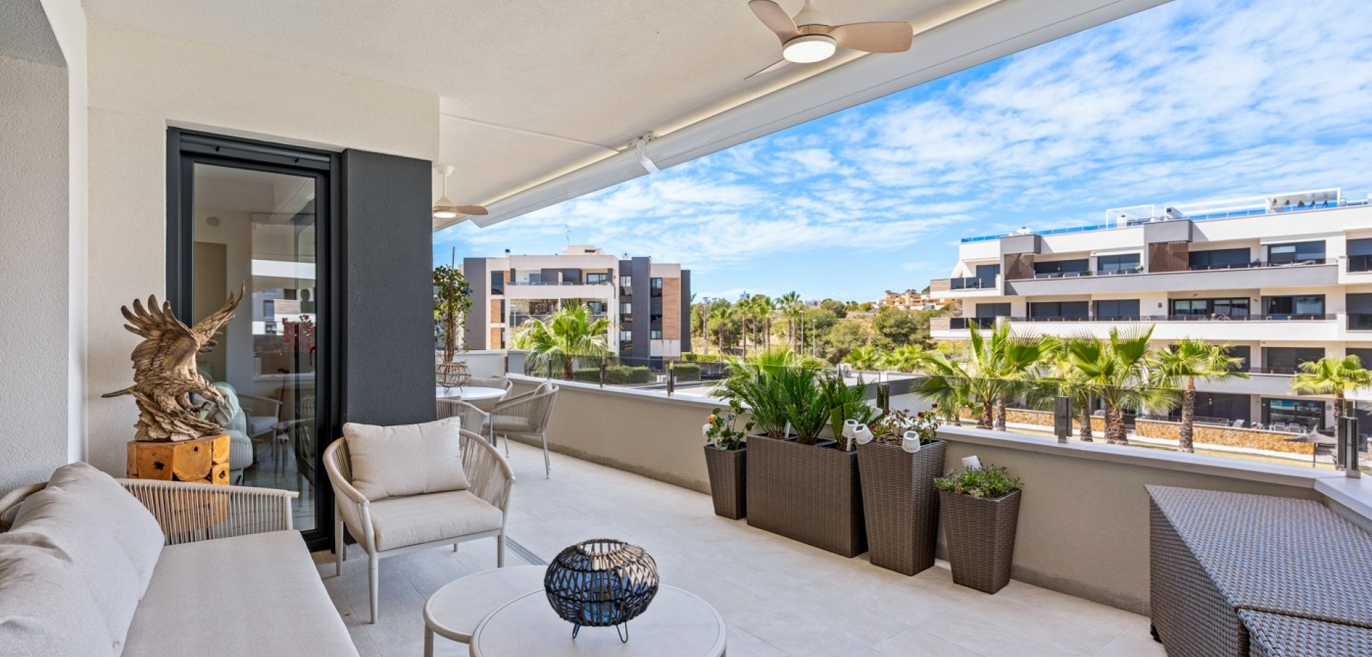 Apartment in Residencia los Altos - Image 3