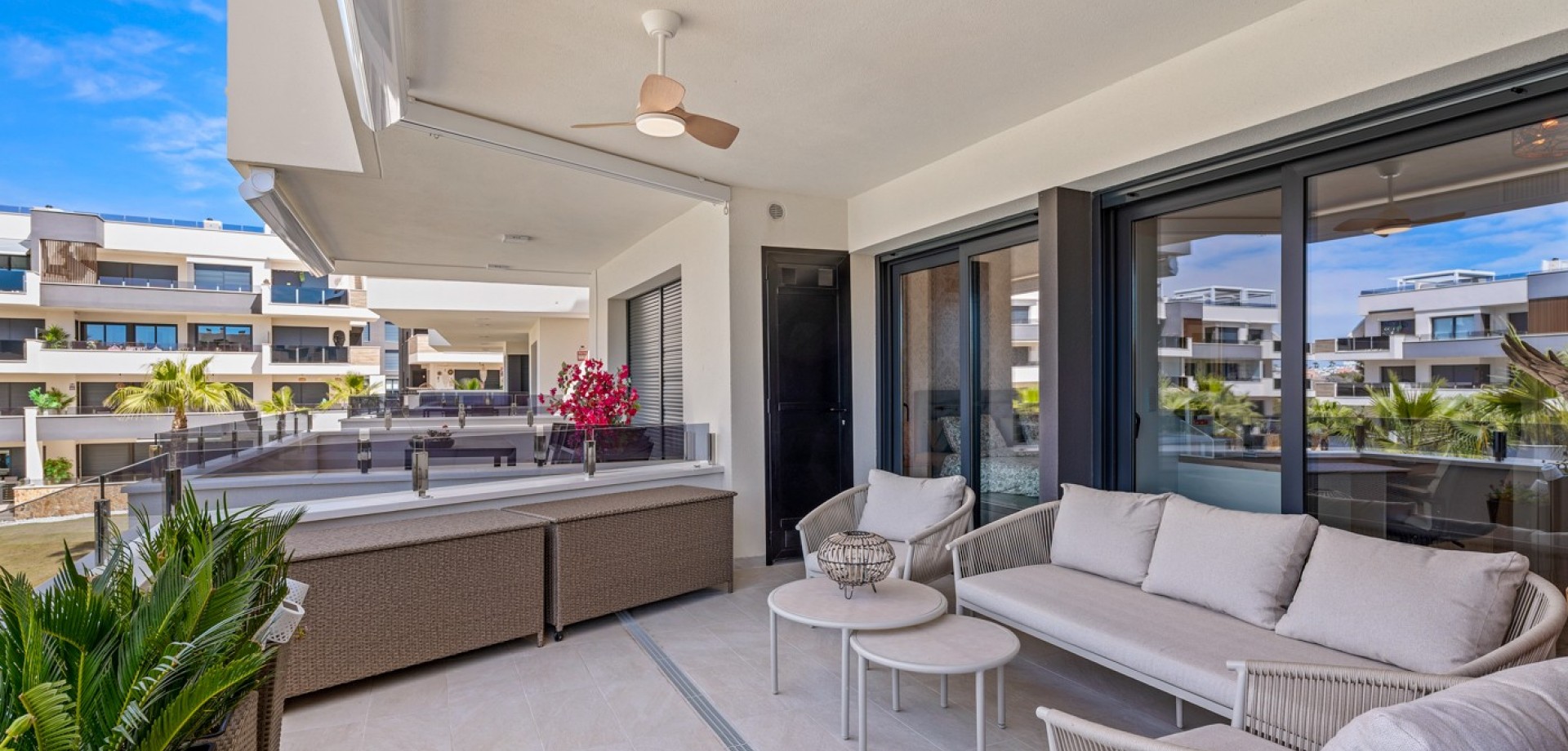 Apartment in Residencia los Altos - Image 4