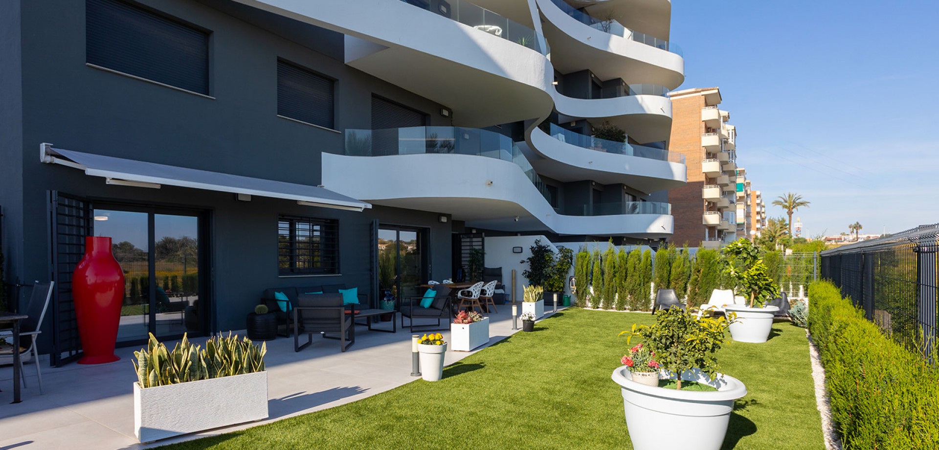 Apartment in Punta Prima - view 1