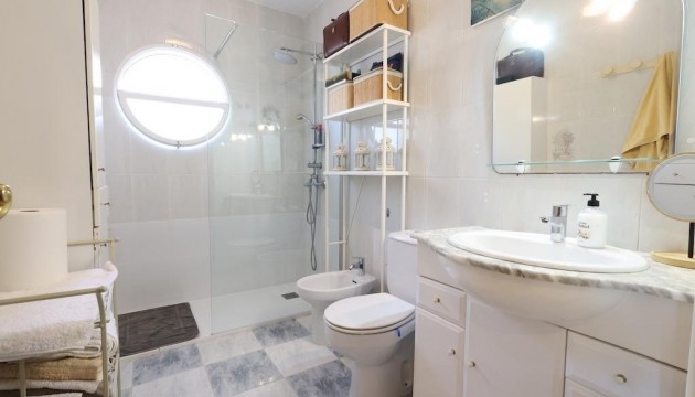 Перепродажа - Таунхаус - Torrevieja - La Siesta - El Salado -  Torreta