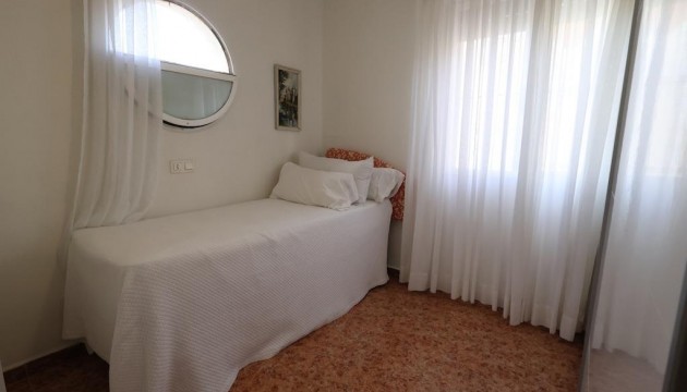 Перепродажа - Таунхаус - Torrevieja - La Siesta - El Salado -  Torreta