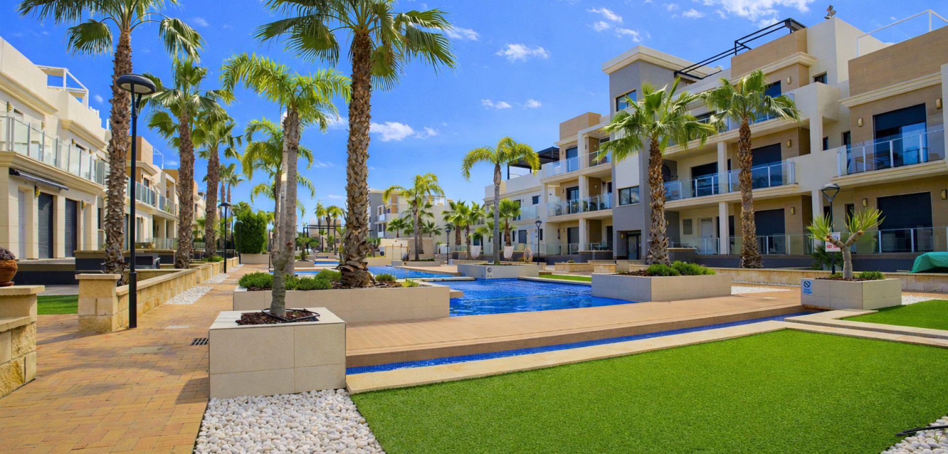 House in La Zenia - Image 3