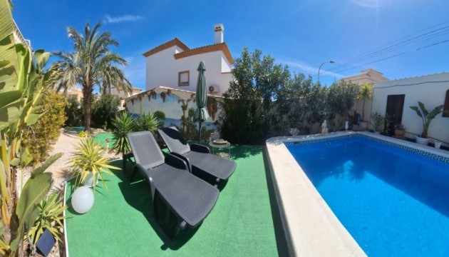 Resale - Detached Villa - Orihuela Costa