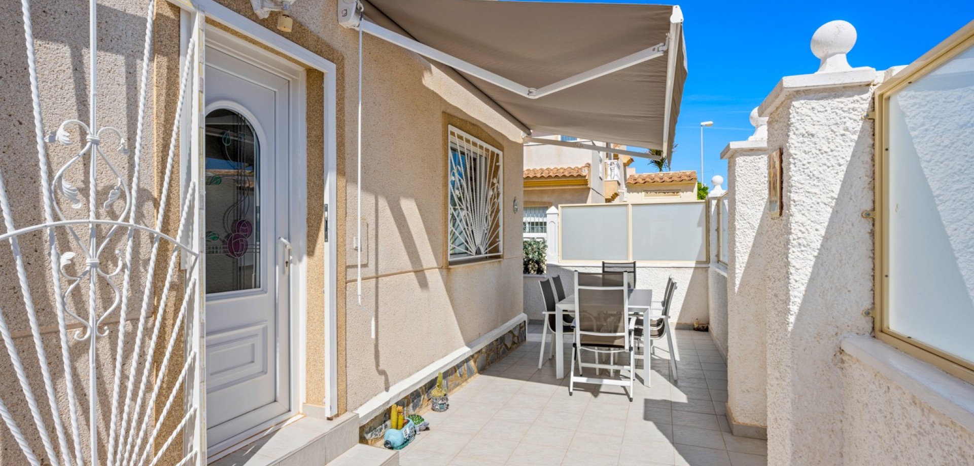 House in Ciudad Quesada - Image 4