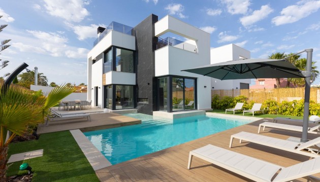 Перепродажа - отдельная вилла - Torrevieja - Torreta Florida