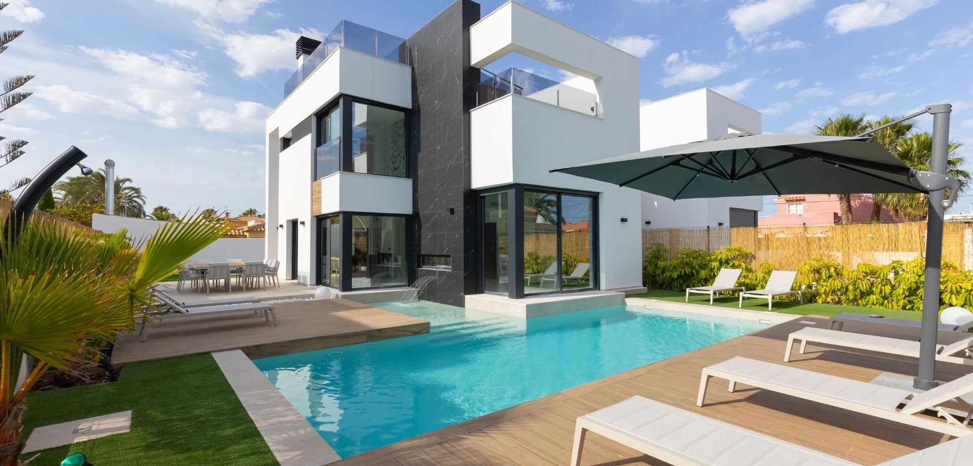 House in Torrevieja - Image 4