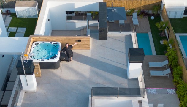 Перепродажа - отдельная вилла - Torrevieja - Torreta Florida