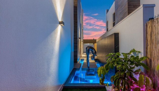 Перепродажа - отдельная вилла - Torrevieja - Torreta Florida