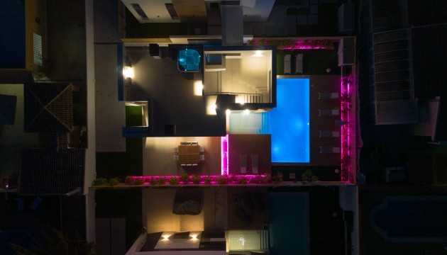 Перепродажа - отдельная вилла - Torrevieja - Torreta Florida