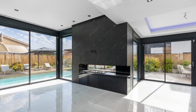 Перепродажа - отдельная вилла - Torrevieja - Torreta Florida