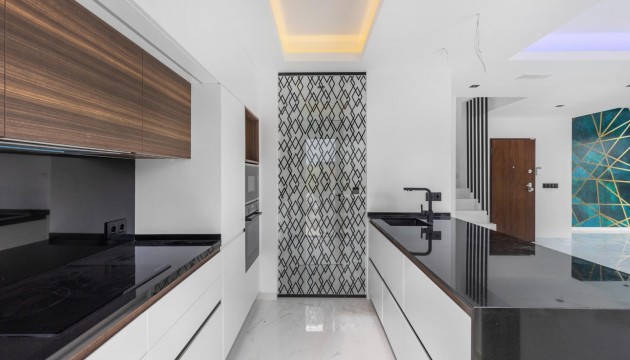 Перепродажа - отдельная вилла - Torrevieja - Torreta Florida