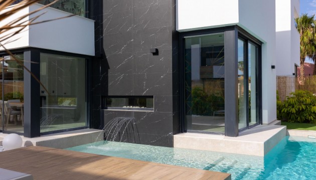 Перепродажа - отдельная вилла - Torrevieja - Torreta Florida