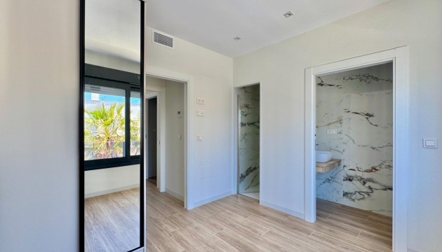 Перепродажа - отдельная вилла - Orihuela Costa - Lomas de Cabo Roig