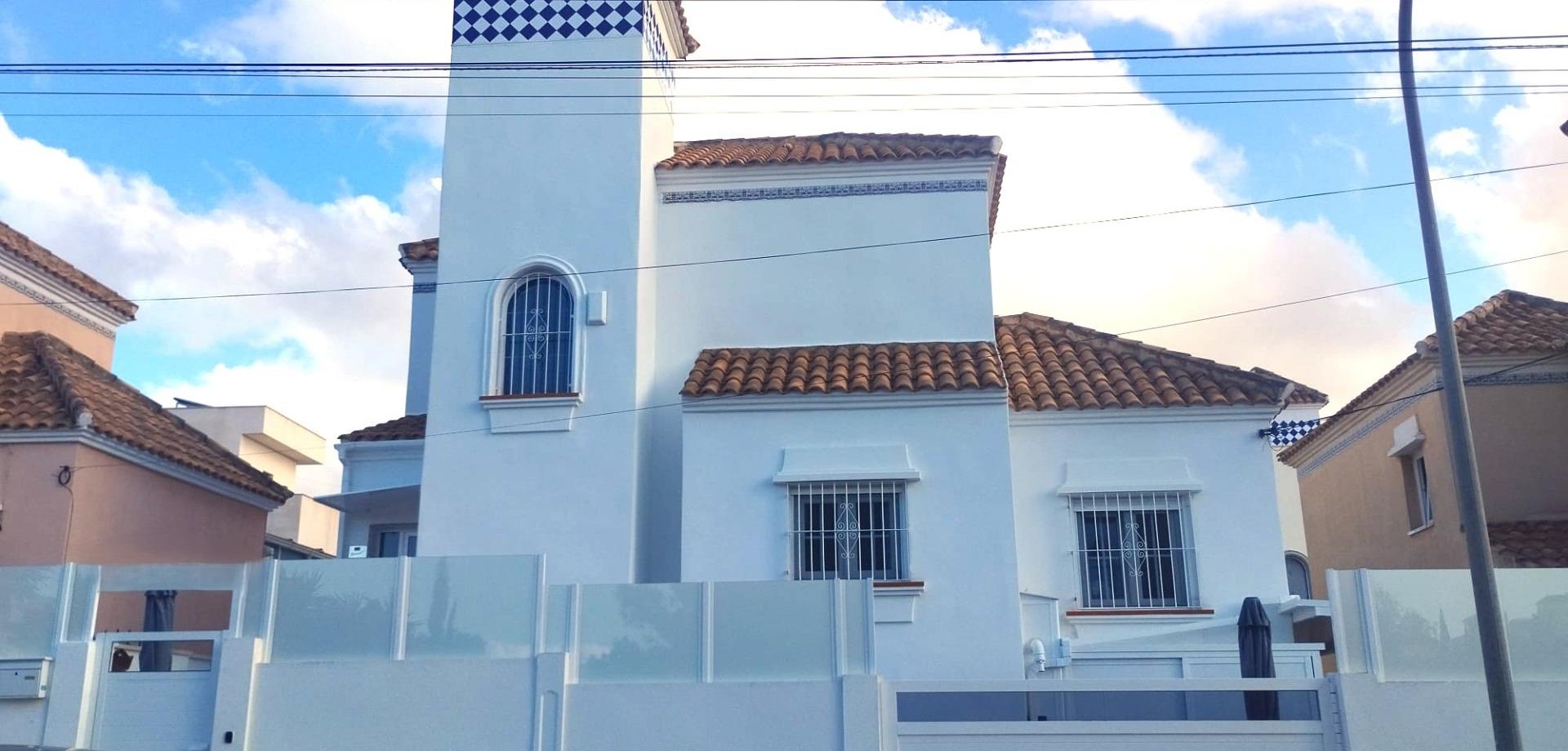 House in Villamartin - Image 2